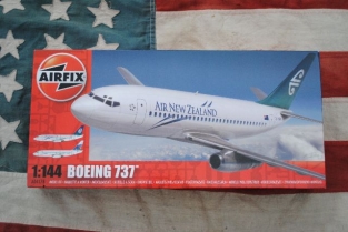 Airfix A04178  BOEING 737